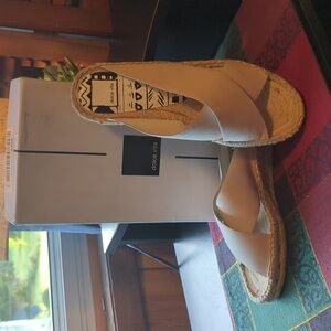 Dolce Vita Loki Espadrille Wedge Sandals cream Women's 7.5 Nubuck leather NEW